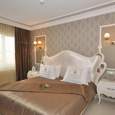 Отель Grand Atakum